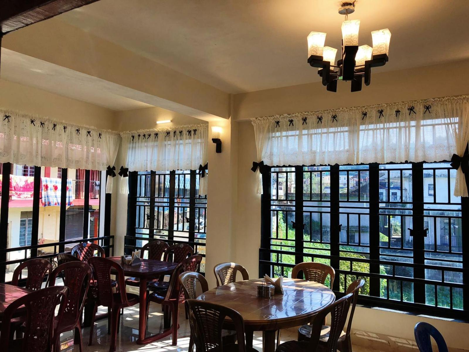 Gracious Lodge Shillong Eksteriør billede